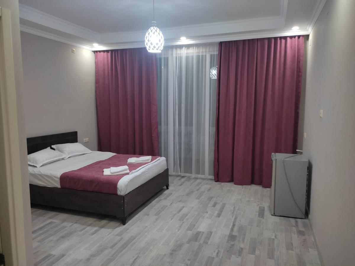 Geno Guest House Kvariati Ngoại thất bức ảnh