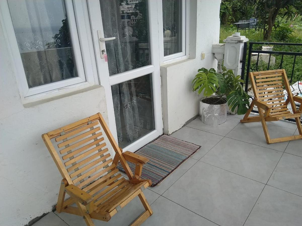 Geno Guest House Kvariati Ngoại thất bức ảnh