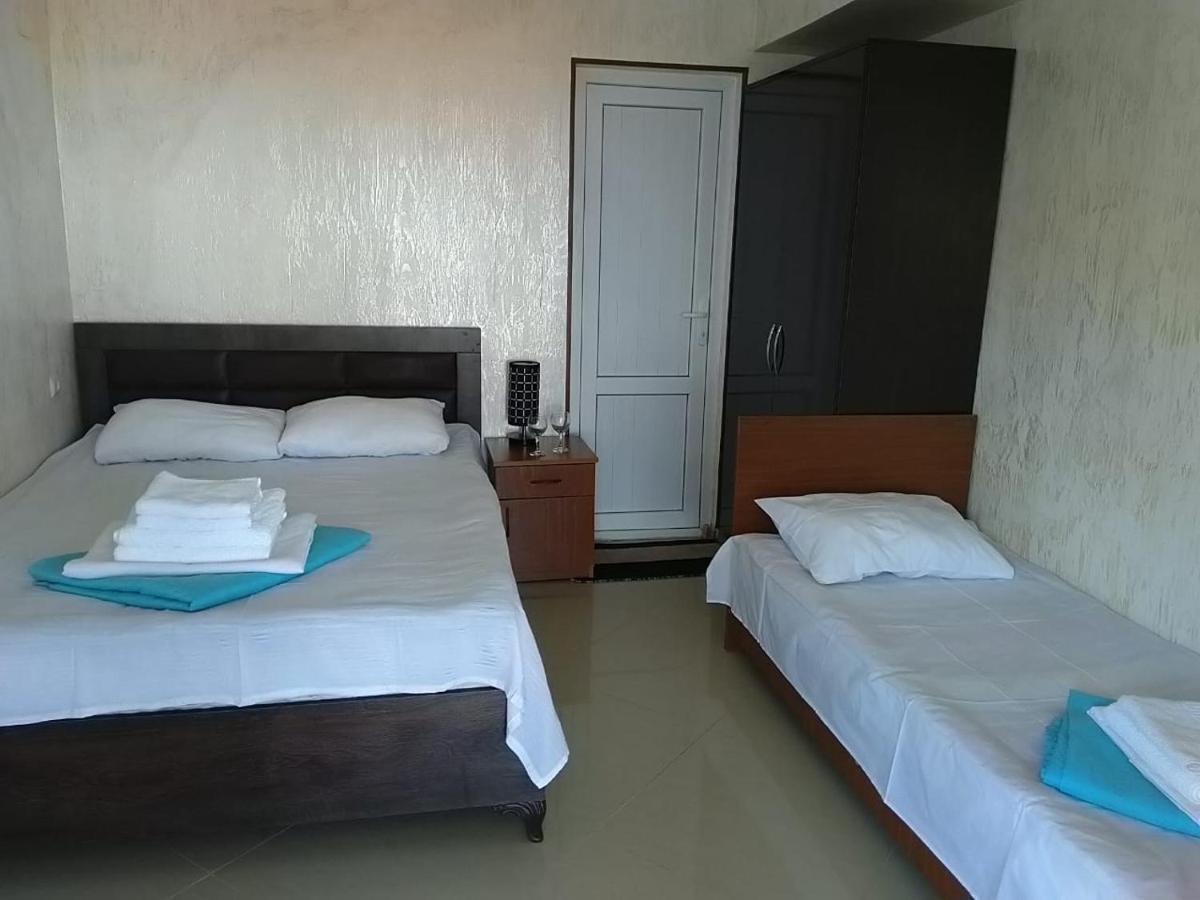 Geno Guest House Kvariati Ngoại thất bức ảnh