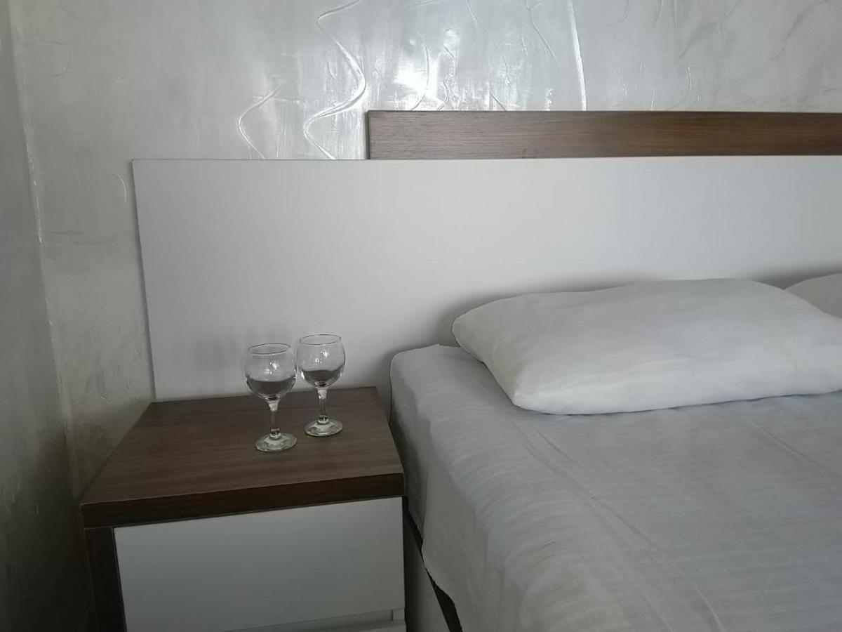 Geno Guest House Kvariati Ngoại thất bức ảnh